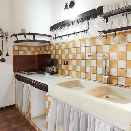 Cortijo Majolero 2 *